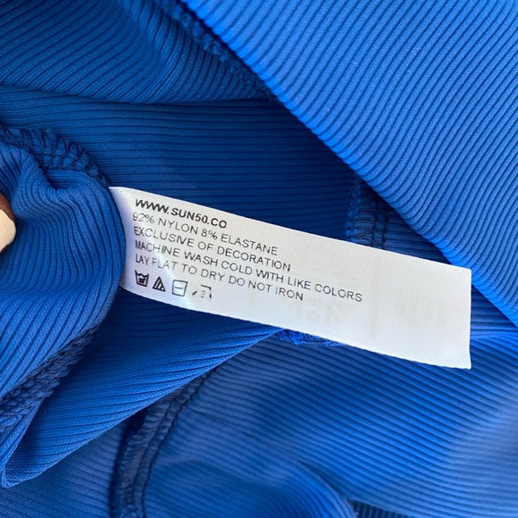 NWT Sun50 Ribbed Rash Guard UPF50+ Skin Cancer Foundation Recommended - Picture 11 of 12